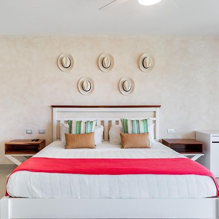 Mareazul Beach Front Condos At Playa Del Carmen Exterior foto